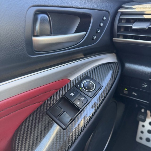 Used 2015 Lexus RC F image 39