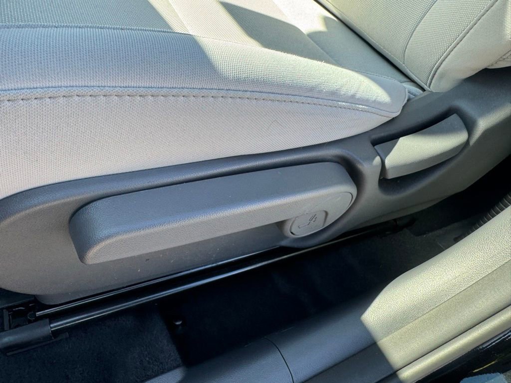 Used 2024 Hyundai Kona SE image 21