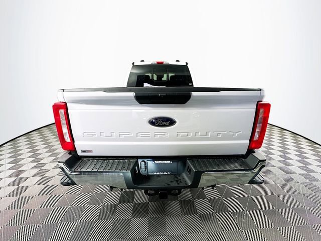 New 2025 Ford F350 XL w/ XL Off-Road Package image 9