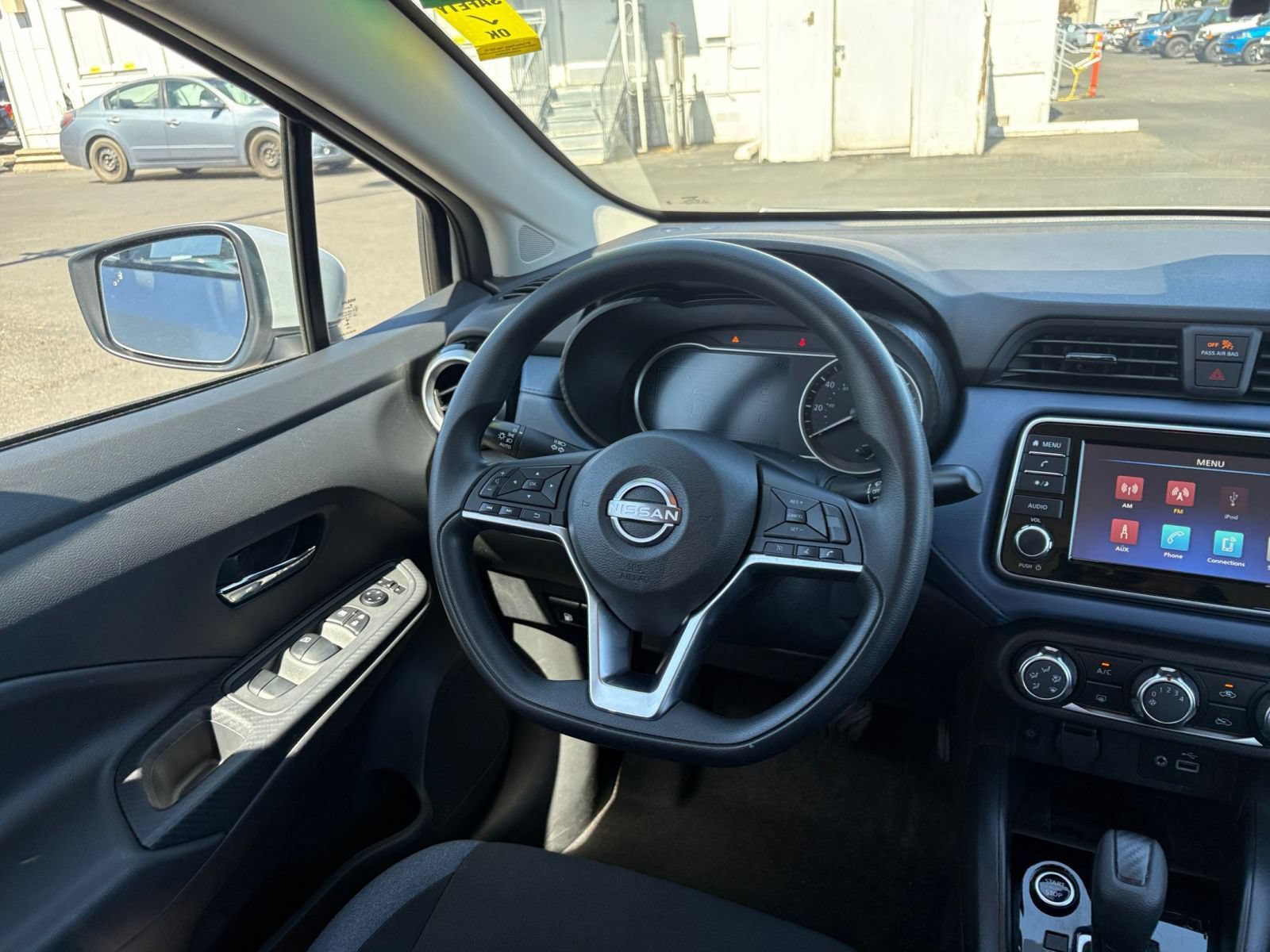 Used 2025 Nissan Versa SV FWD image 32