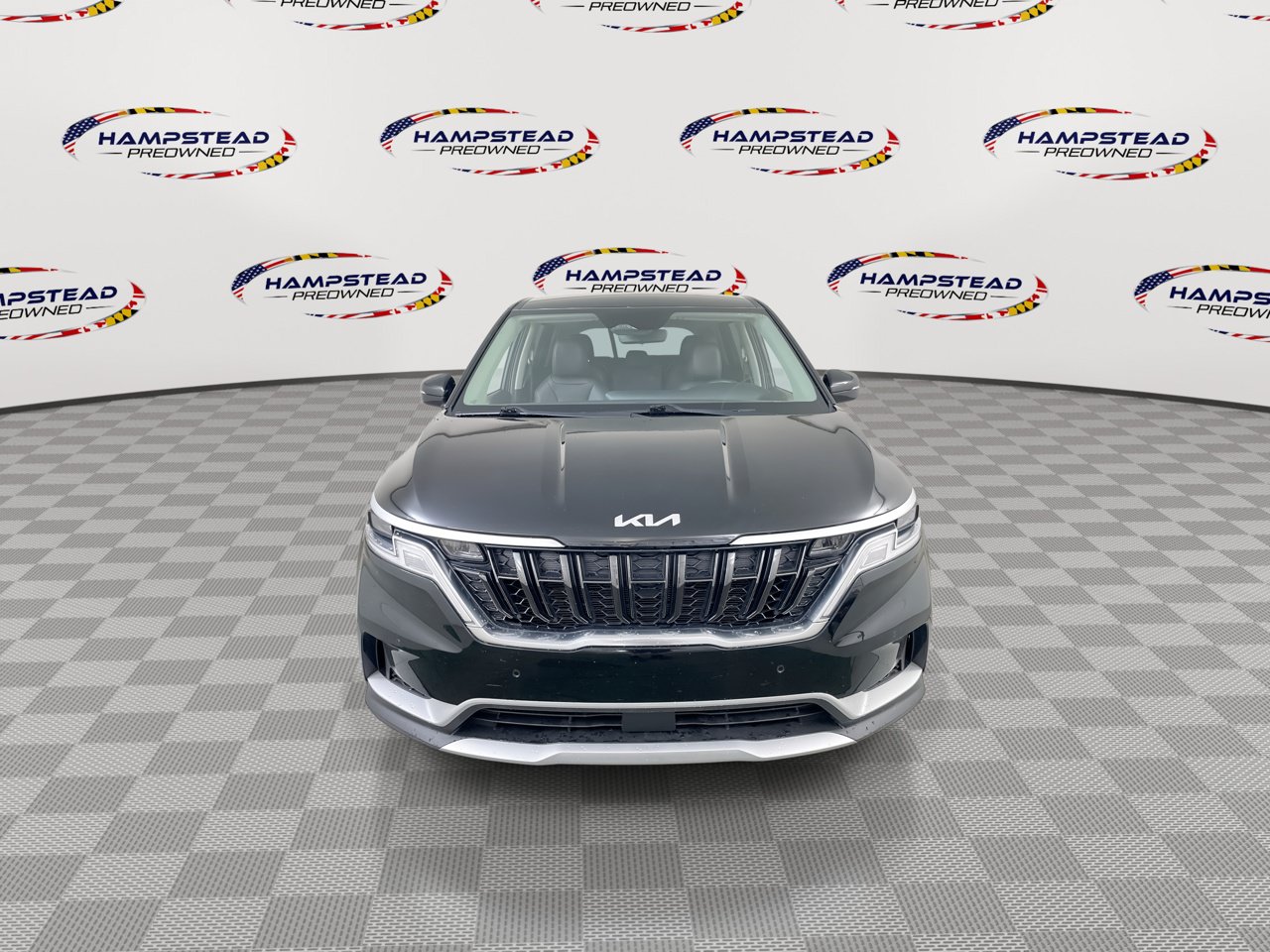 Used 2022 Kia Carnival EX FWD image 3