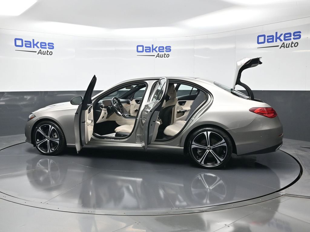 Used 2023 Mercedes-Benz C 300 Sedan image 55
