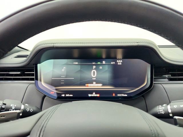 New 2025 Land Rover Range Rover Long Wheelbase SE image 24