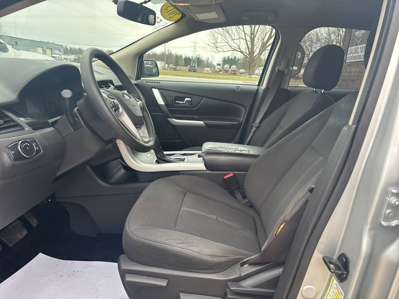 Used 2013 Ford Edge SE FWD image 12