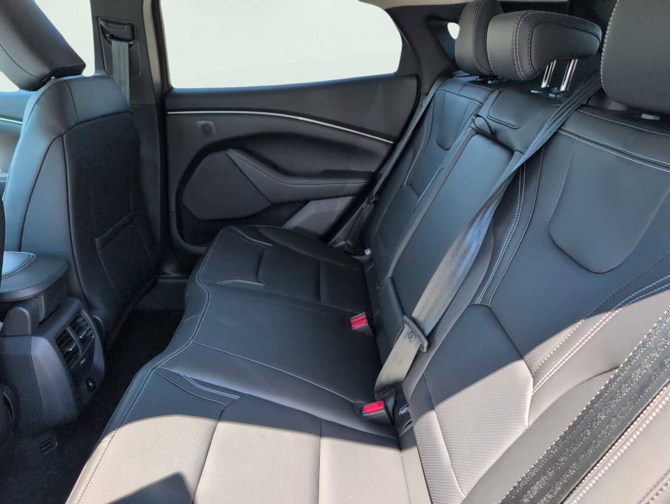 New 2025 Ford Mustang Mach-E Premium image 10