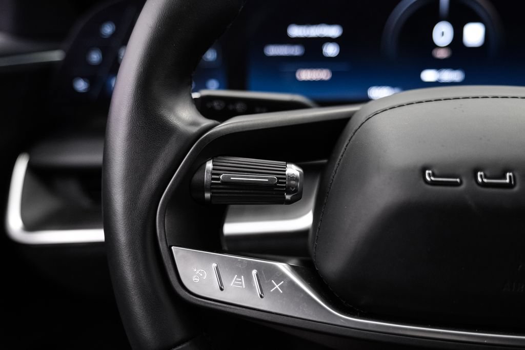 Used 2025 Lucid Air Touring AWD/4WD image 22