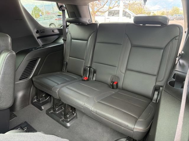 Used 2024 Chevrolet Tahoe High Country w/ Advanced Technology Package AWD/4WD image 18