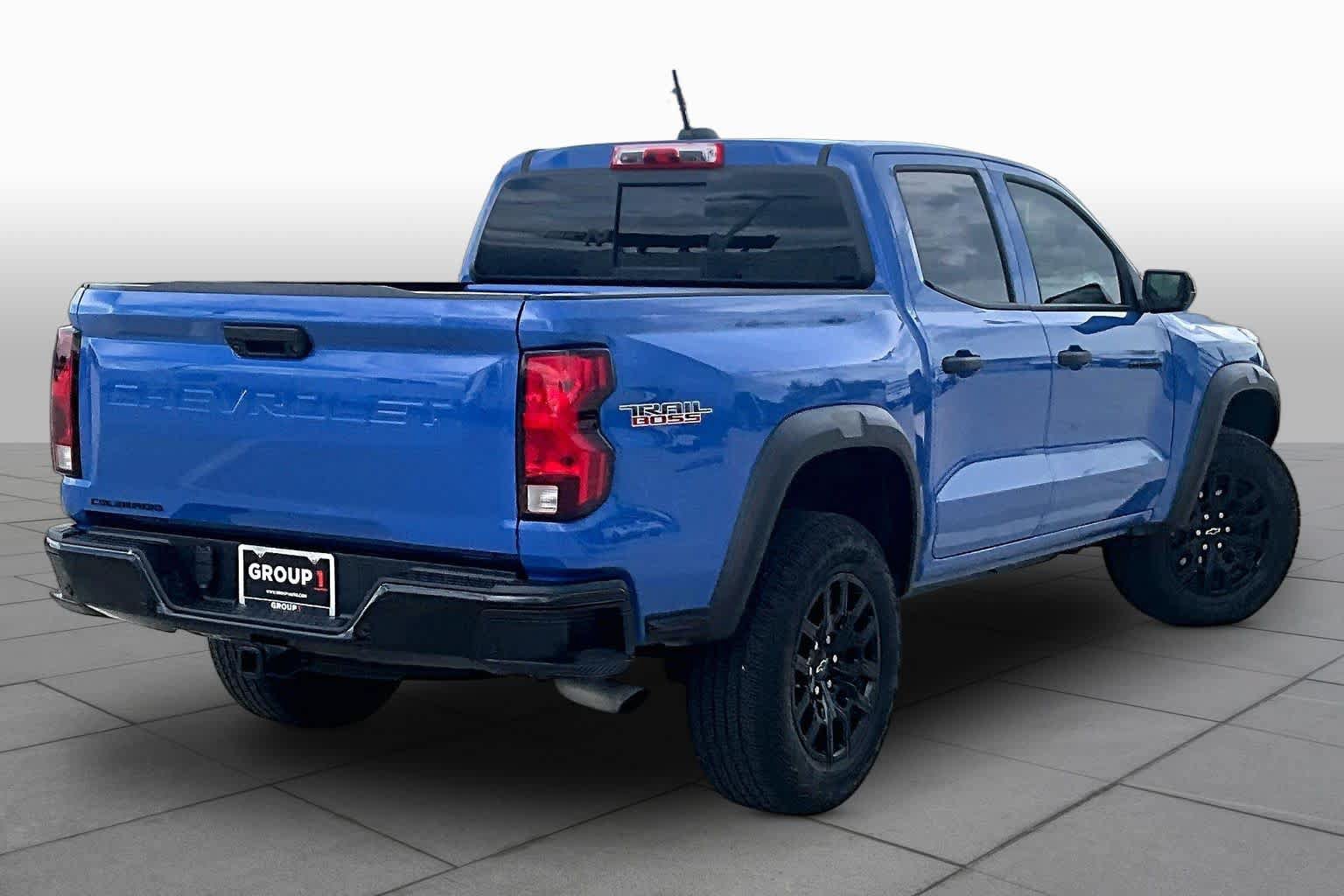 Used 2025 Chevrolet Colorado Trail Boss AWD/4WD image 12