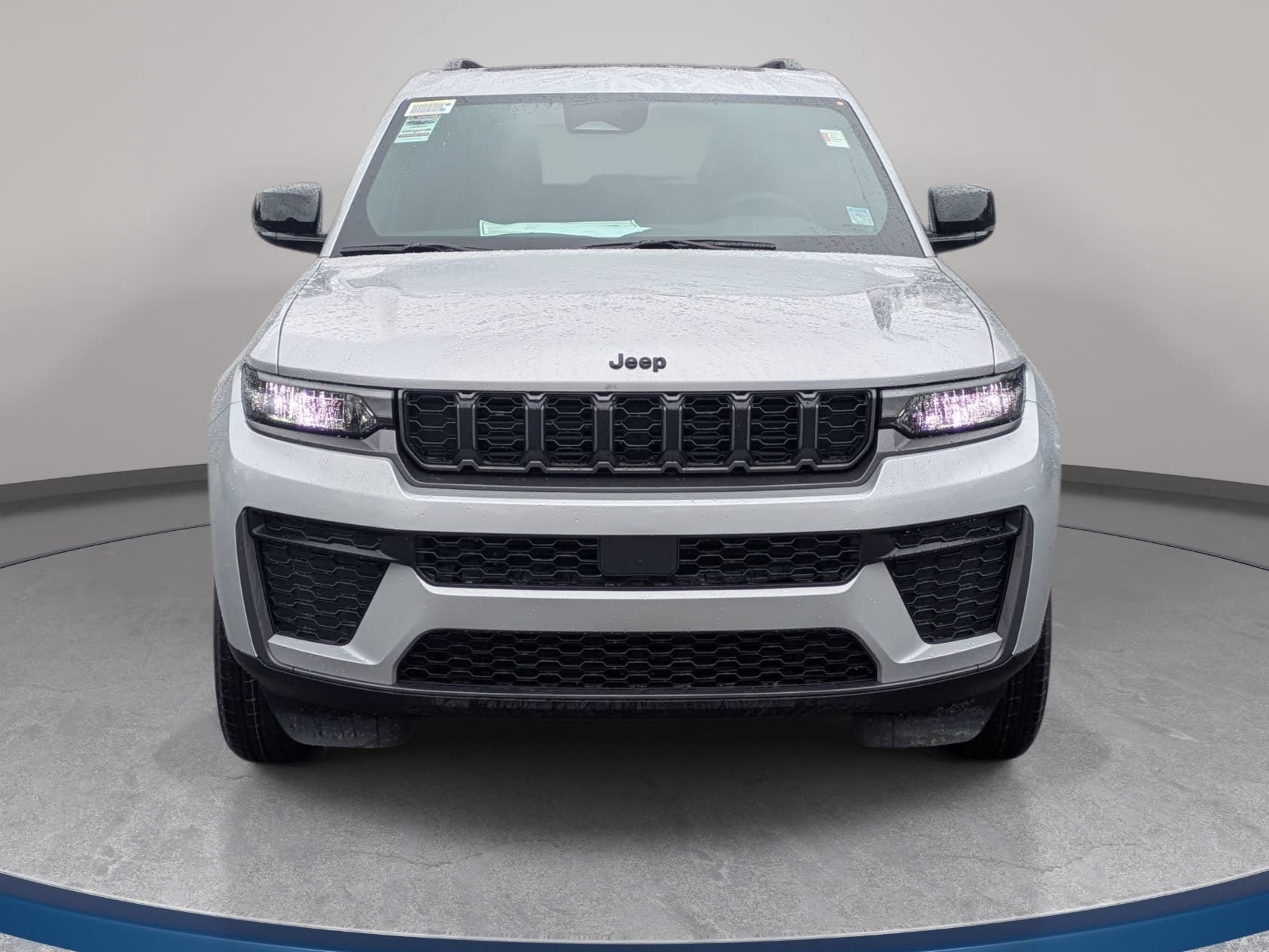 New 2026 Jeep Grand Cherokee Altitude AWD/4WD image 2