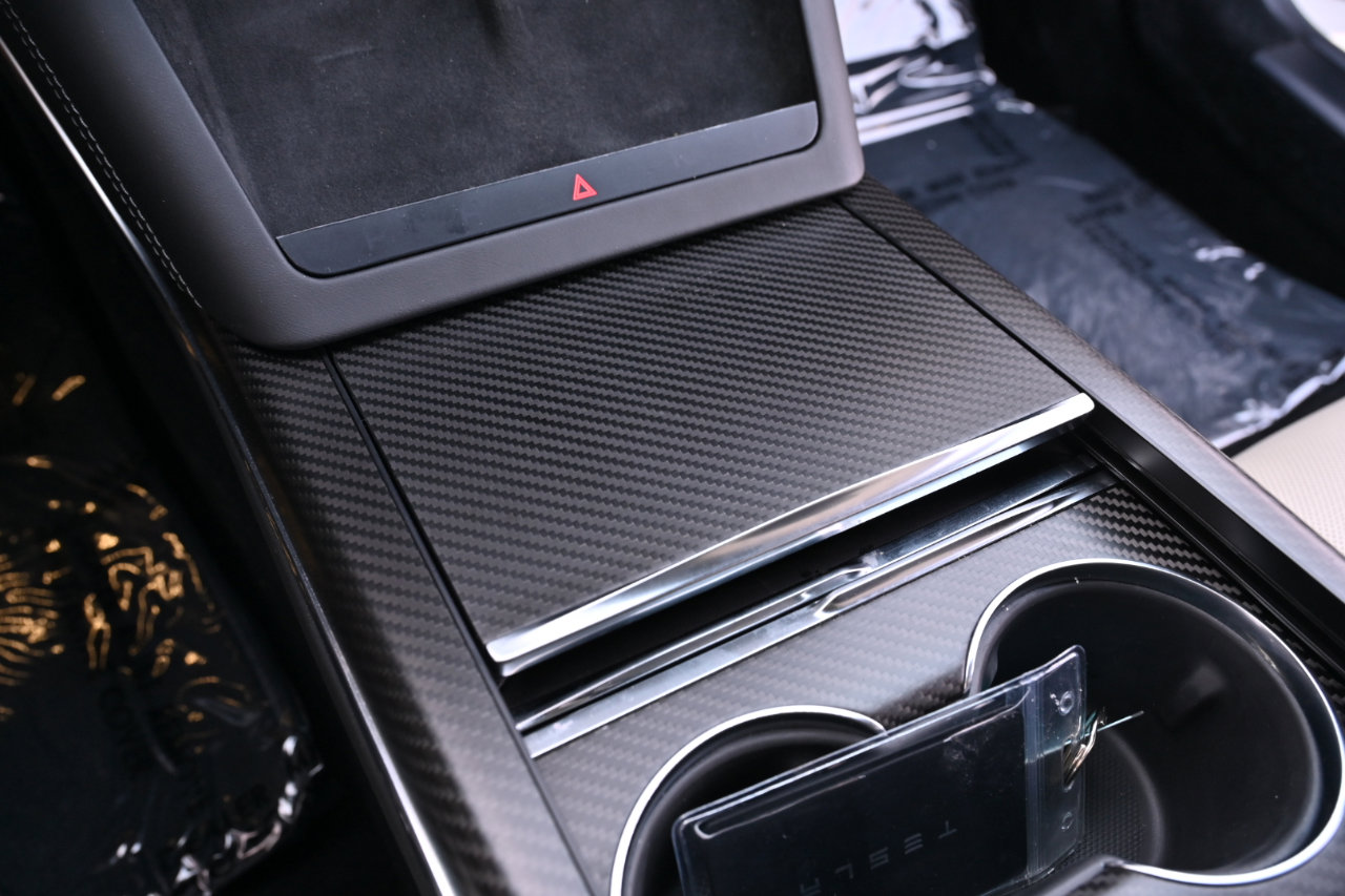 Used 2022 Tesla Model S Plaid image 33