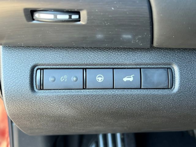 New 2026 Nissan Pathfinder SL image 17