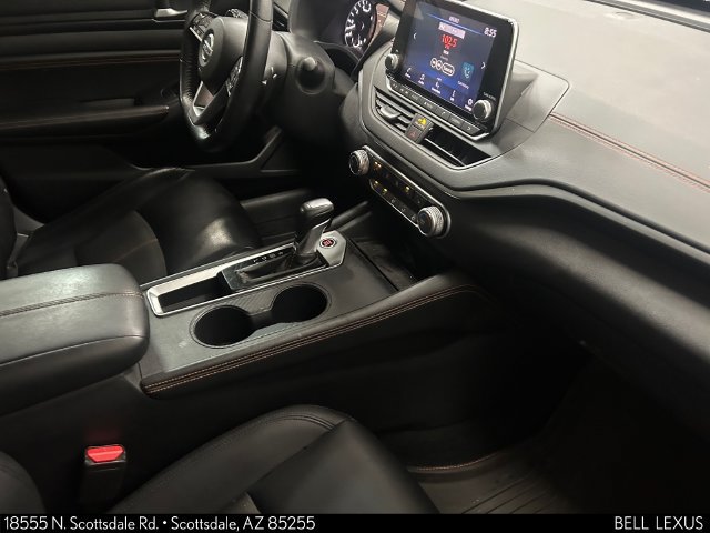 Used 2019 Nissan Altima 2.5 SR w/ SR Premium Package FWD image 12