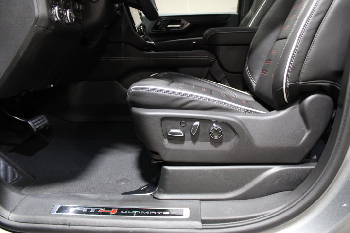 New 2026 GMC Yukon XL AT4 Ultimate AWD/4WD image 23