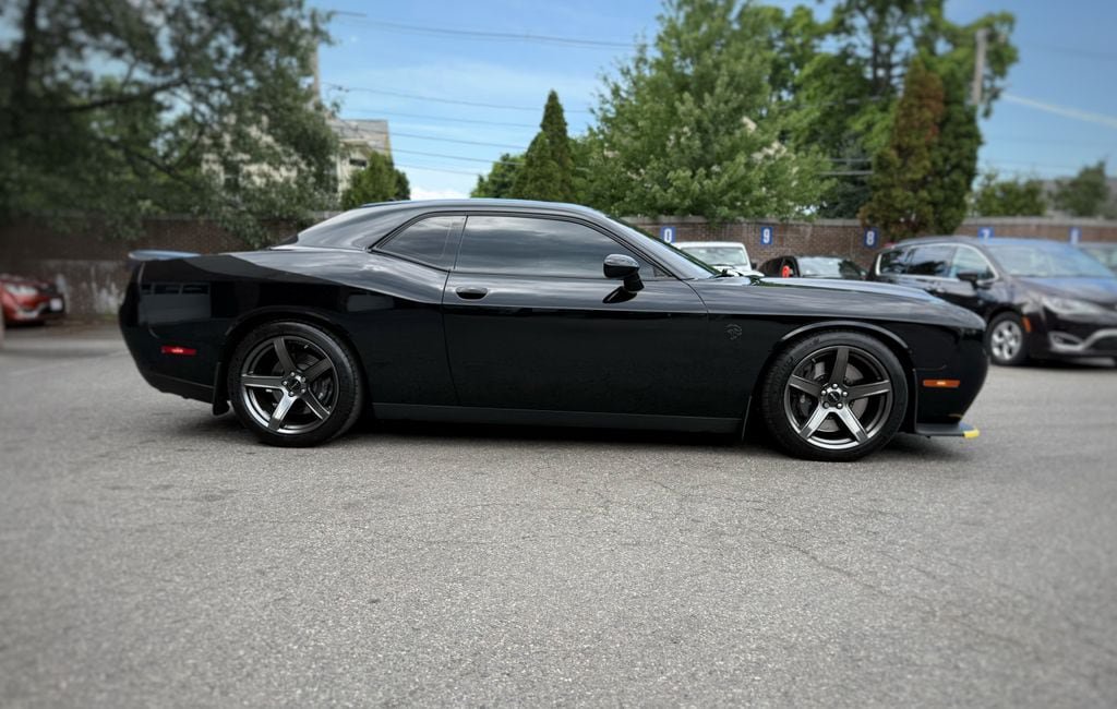 Used 2019 Dodge Challenger SRT Hellcat Redeye RWD image 4