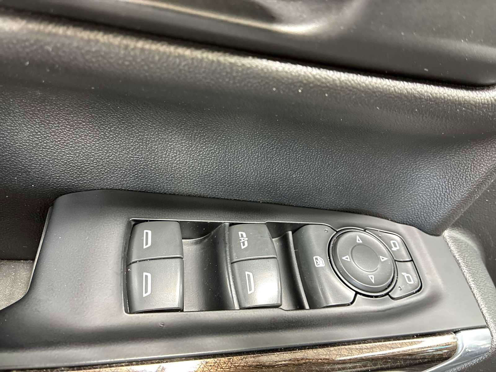 Used 2019 Chevrolet Silverado 1500 LT Trail Boss image 15