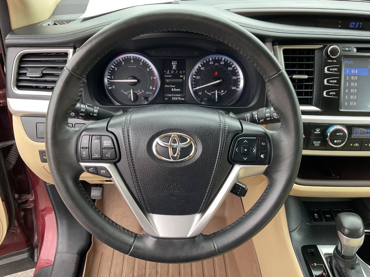 Used 2015 Toyota Highlander XLE AWD/4WD image 17