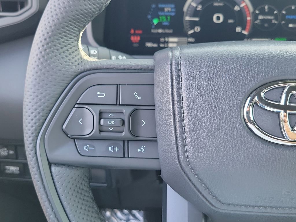 Used 2026 Toyota Tundra TRD Pro AWD/4WD image 5