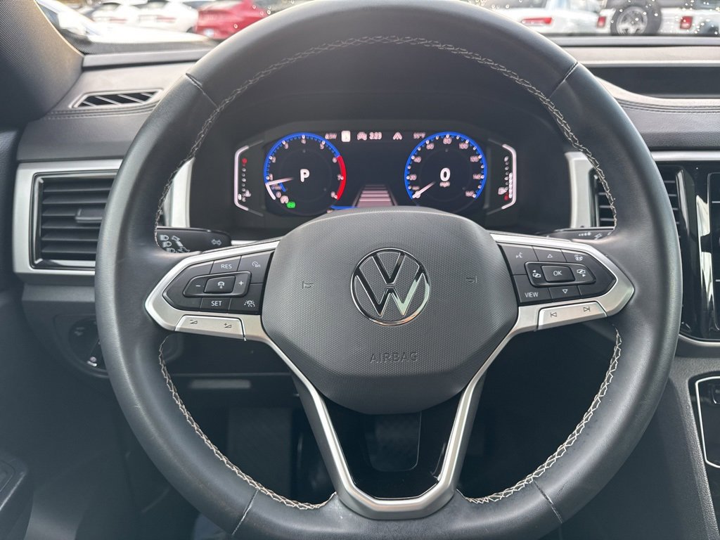 Used 2021 Volkswagen Atlas Cross Sport SEL Premium image 25