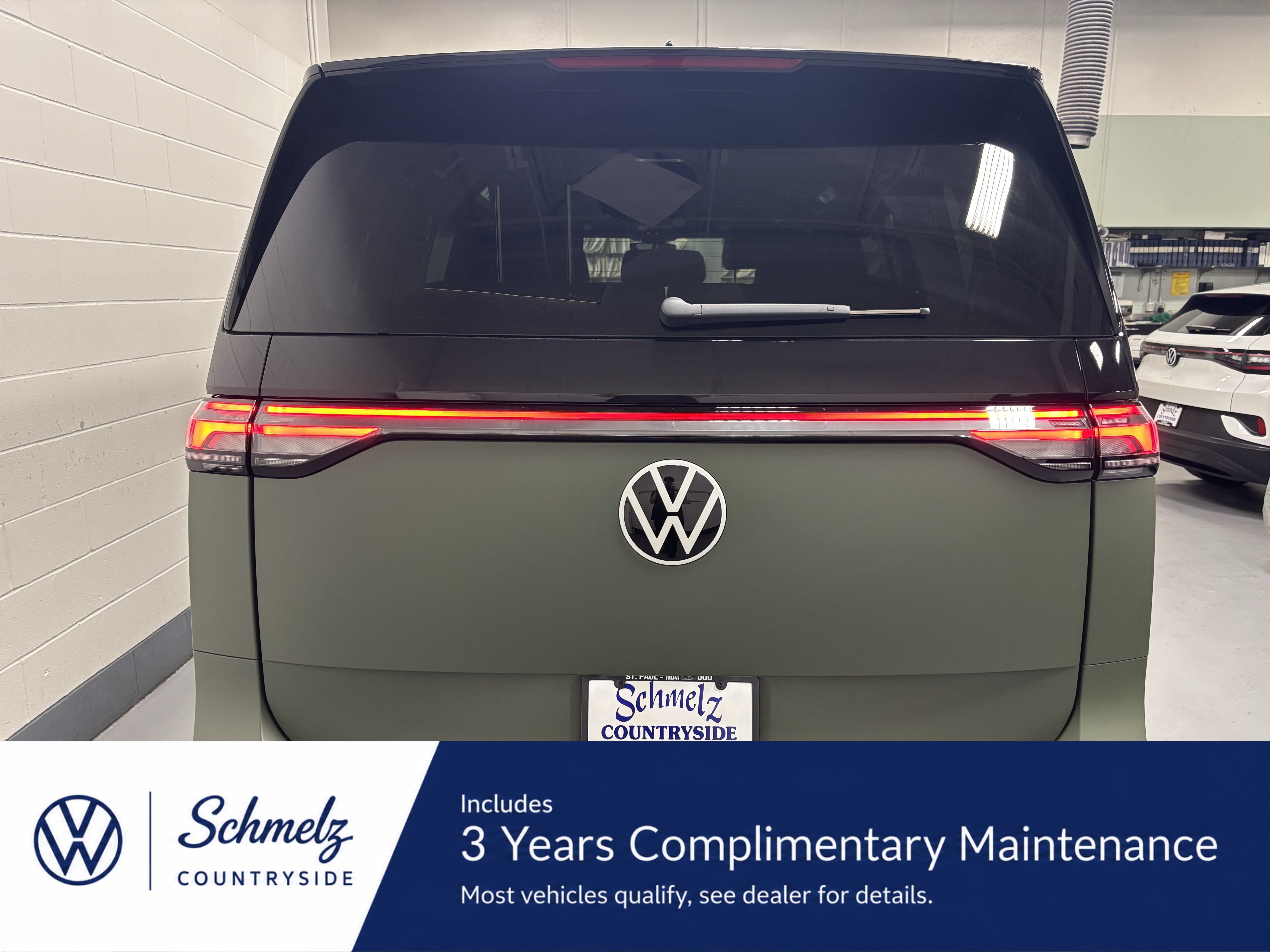 New 2025 Volkswagen ID. Buzz Pro S RWD image 27