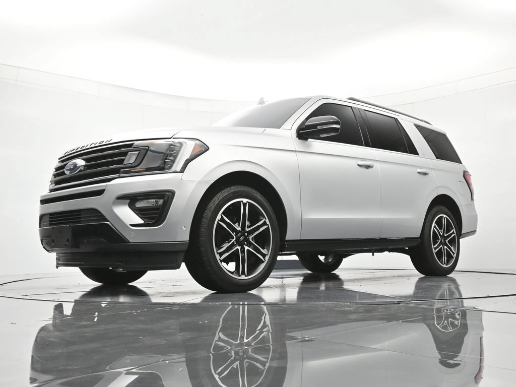 Used 2019 Ford Expedition Limited w/ Equipment Group 303A RWD image 38