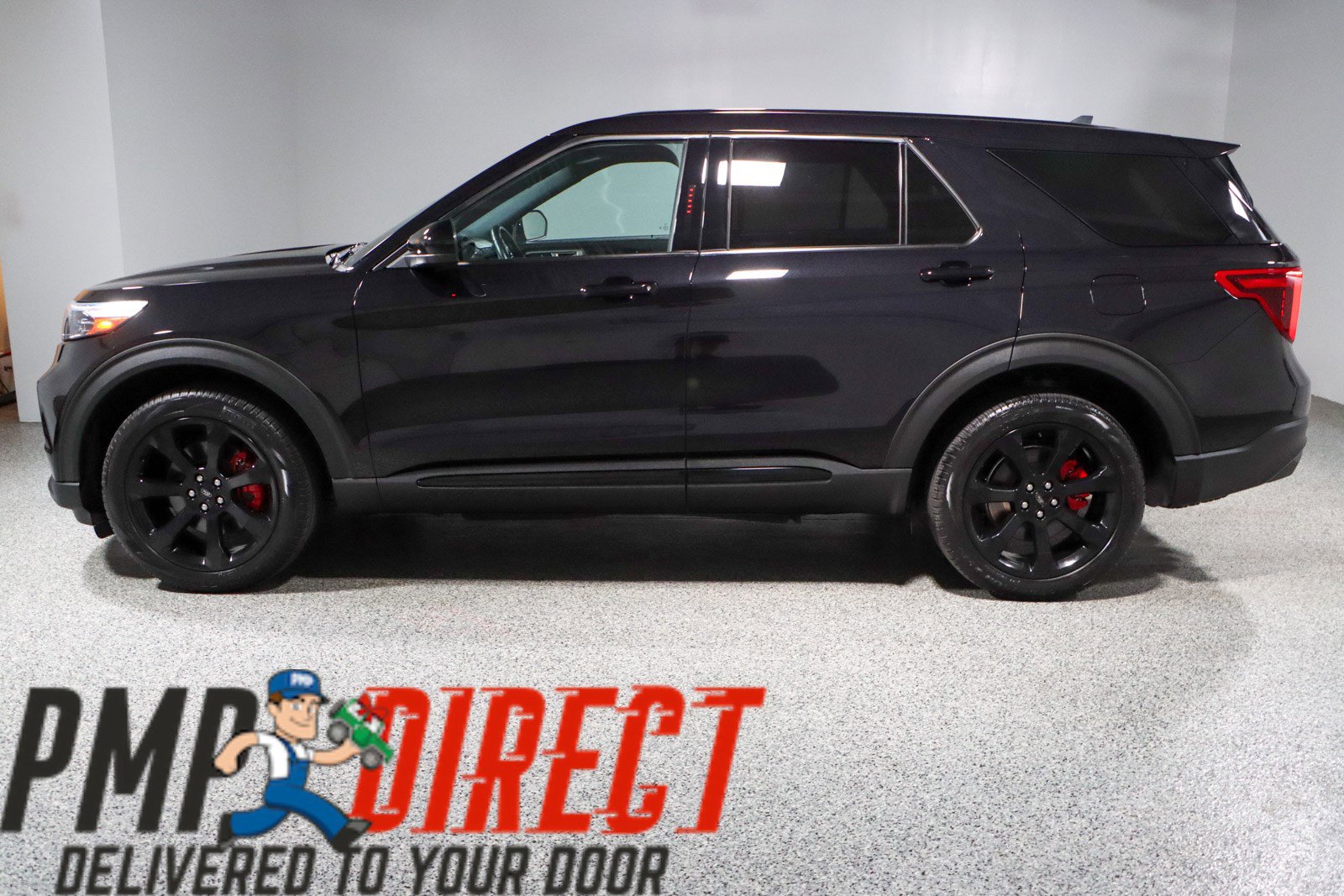 Used 2022 Ford Explorer ST w/ ST Street Pack image 10