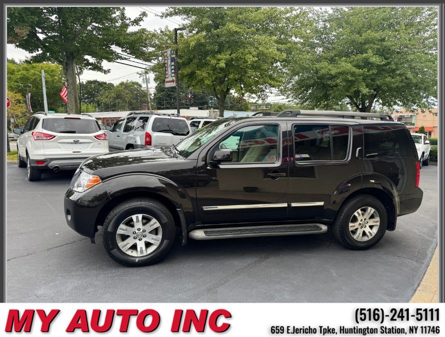 Used 2012 Nissan Pathfinder Silver w/ DVD Entertainment Pkg AWD/4WD image 7