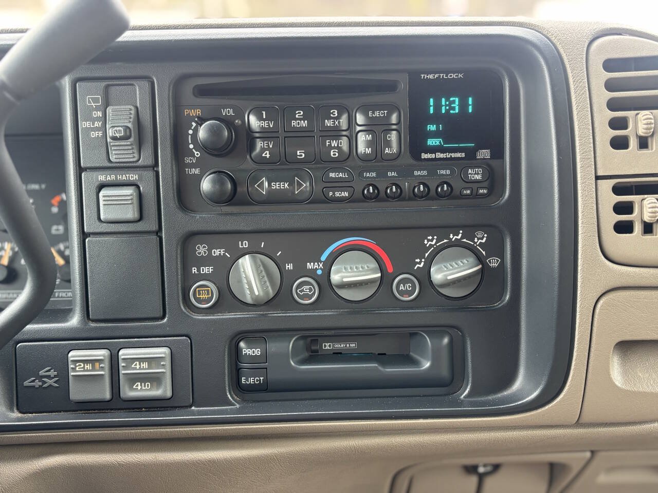 Used 1997 Chevrolet Tahoe 4WD w/ Preferred Equipment Group 3 image 22