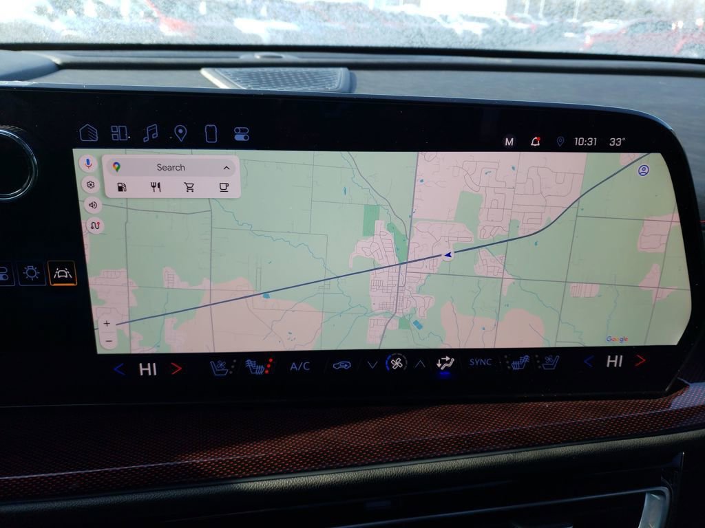 Used 2024 Chevrolet Traverse RS image 19