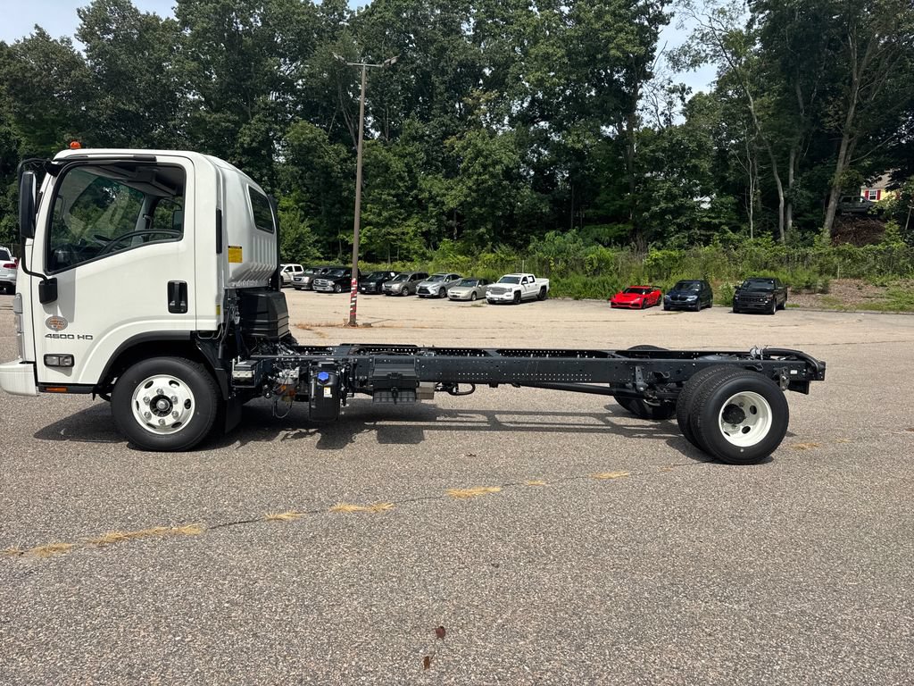 New 2024 Chevrolet Low Cab Forward 4500 XD RWD image 2