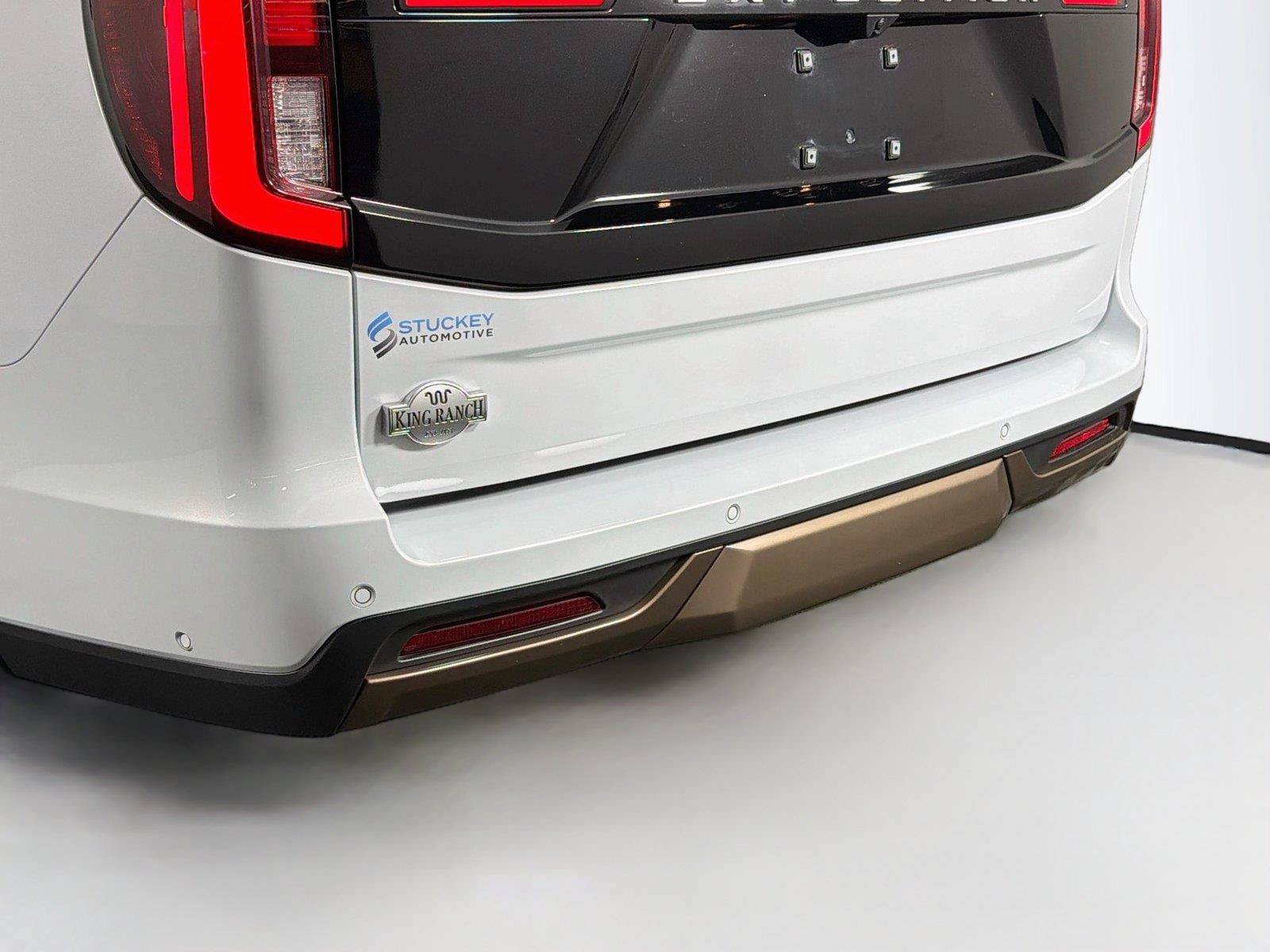 Used 2025 Ford Expedition King Ranch AWD/4WD image 39