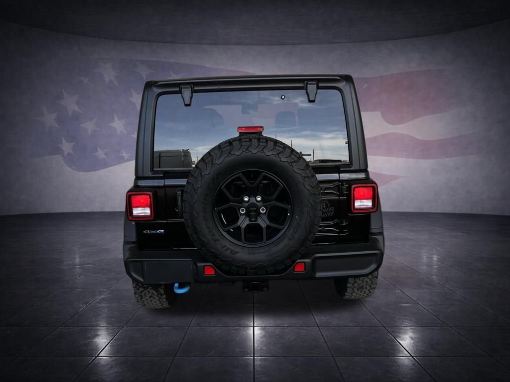Used 2024 Jeep Wrangler Unlimited AWD/4WD image 4