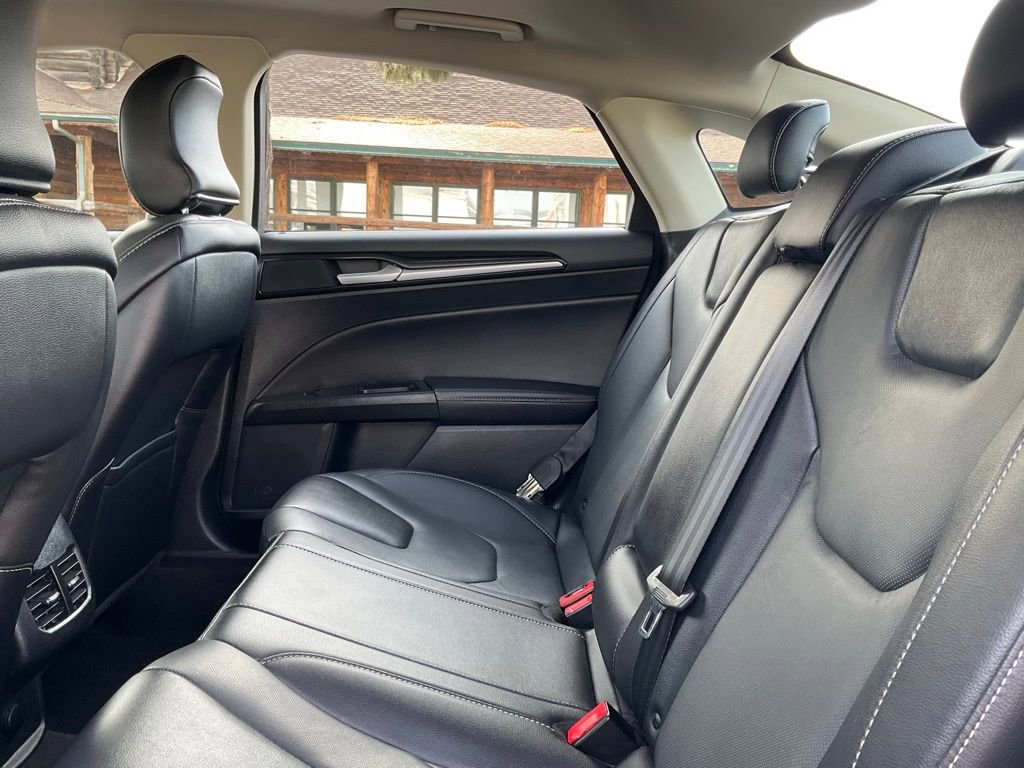 Used 2019 Ford Fusion Titanium image 25