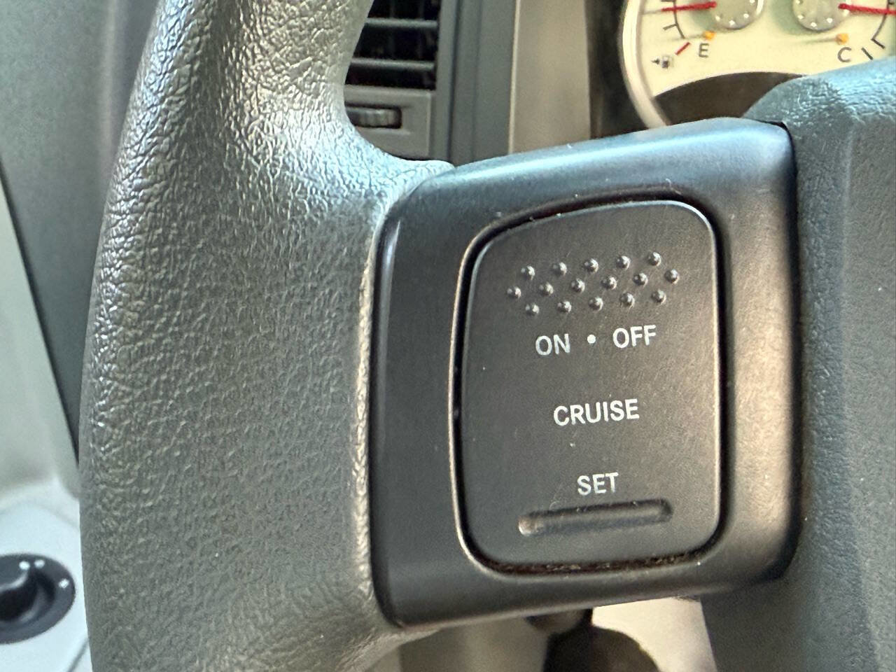 Used 2006 Dodge Dakota SLT w/ Sport Appearance Group image 42