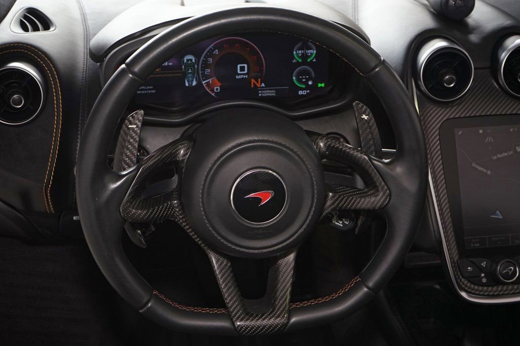 Used 2018 McLaren 570S Spider image 16