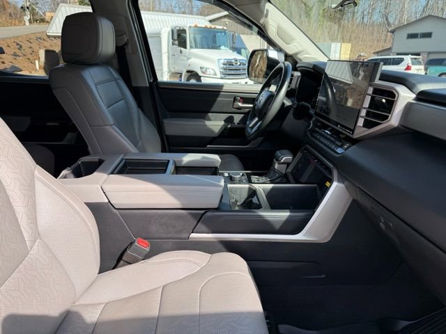 Used 2023 Toyota Tundra Limited AWD/4WD image 85