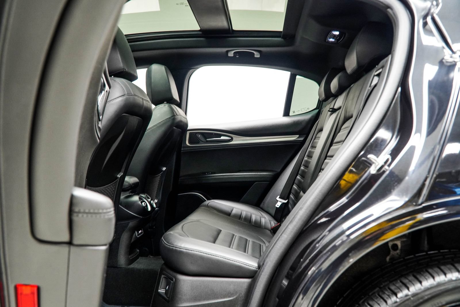 Used 2023 Alfa Romeo Stelvio Veloce image 41