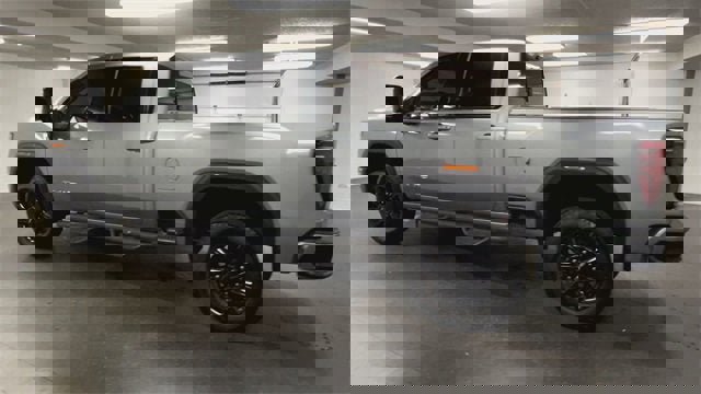 Certified 2024 GMC Sierra 2500 AT4 w/ Technology Package image 6