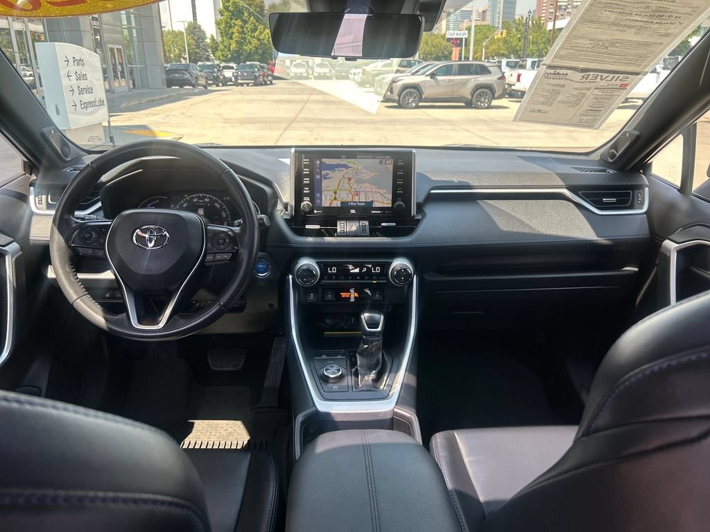 Used 2020 Toyota RAV4 XSE AWD/4WD image 10