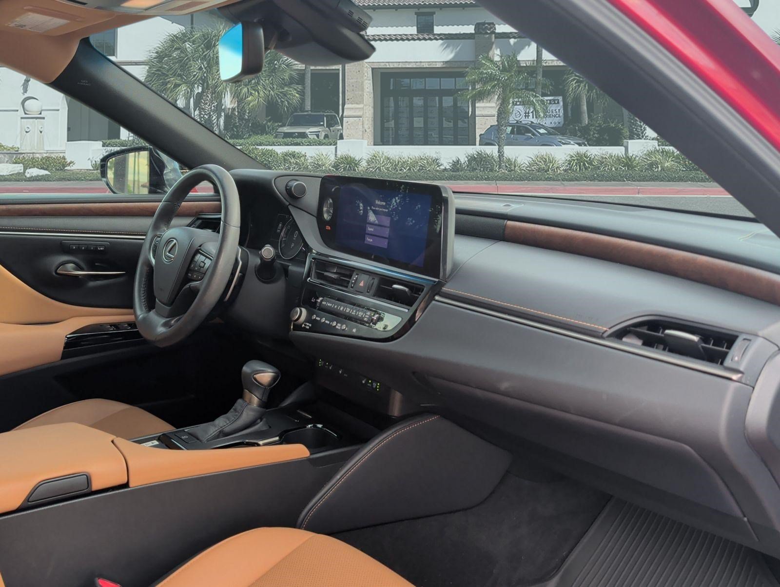 Used 2023 Lexus ES 350 w/ Premium Package FWD image 30