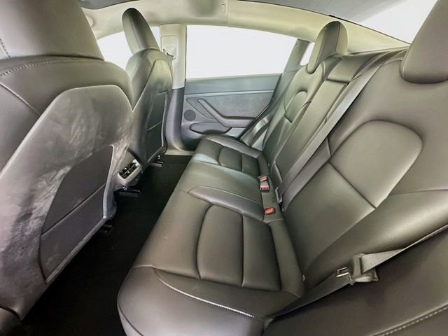 Used 2023 Tesla Model 3 Standard Range image 25