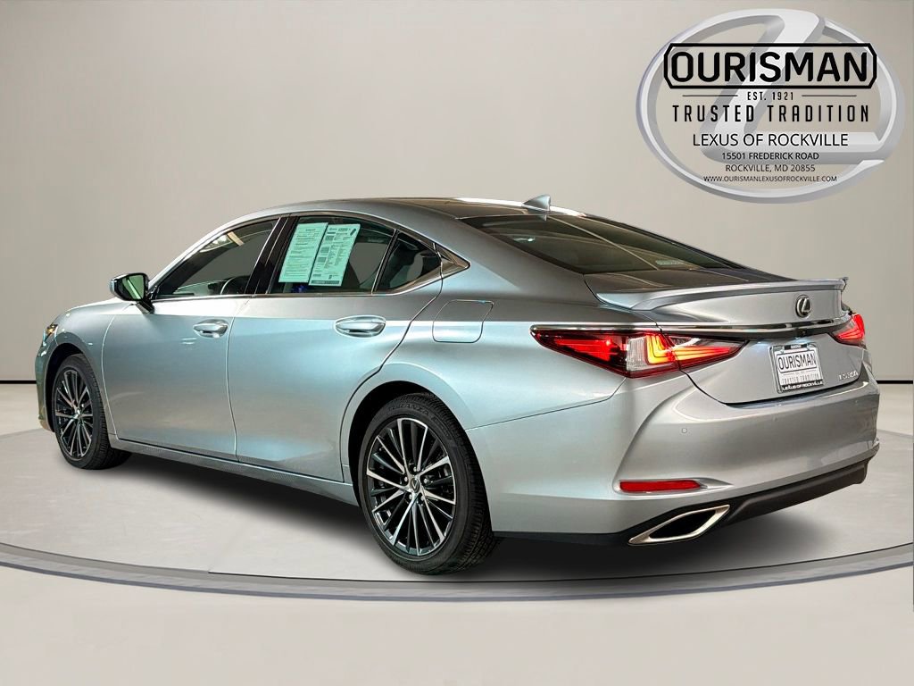 Certified 2025 Lexus ES 350 w/ Premium Package image 7