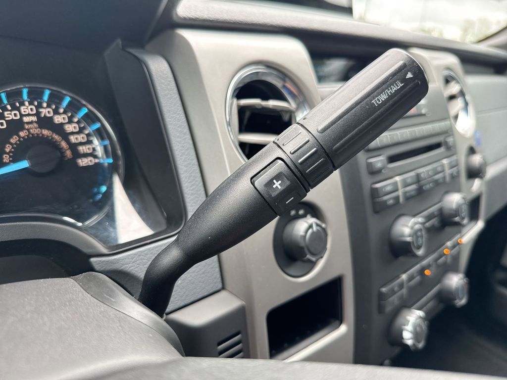 Used 2011 Ford F150 XLT w/ XLT Chrome Pkg AWD/4WD image 16