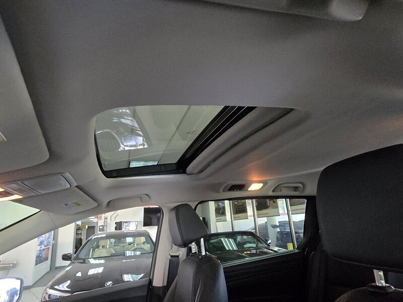 Used 2025 Honda Odyssey EX-L image 30