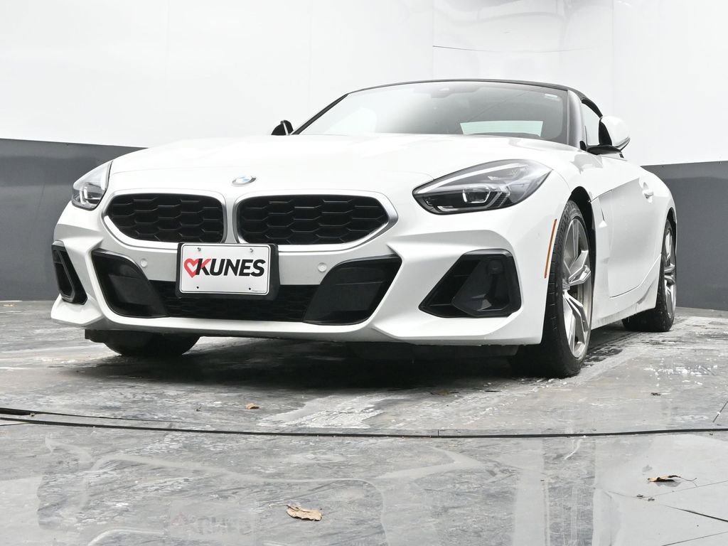 Used 2025 BMW Z4 sDrive30i image 38