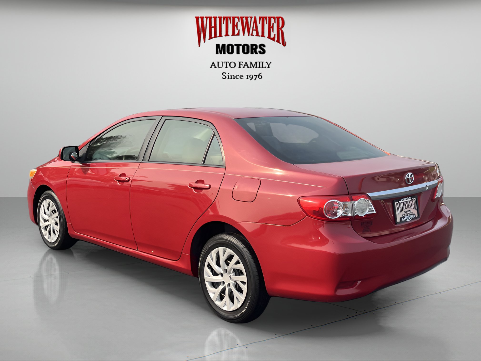 Used 2012 Toyota Corolla LE FWD image 3