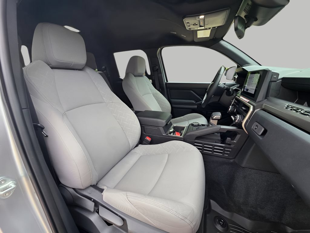 Used 2024 Toyota Tacoma SR5 AWD/4WD image 8