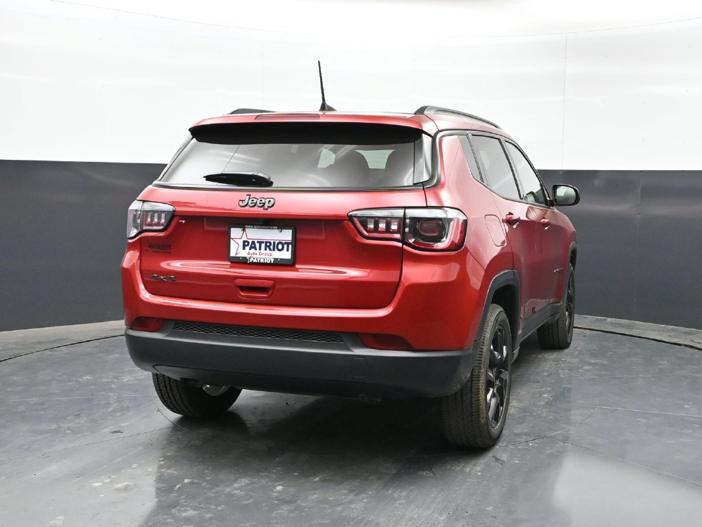 New 2026 Jeep Compass Latitude AWD/4WD image 24