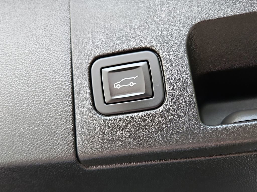 Used 2019 Cadillac XT5 Platinum image 33