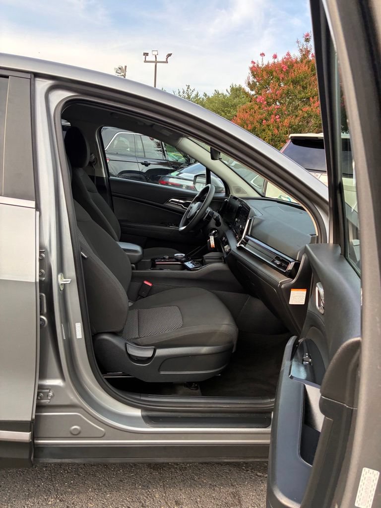 Used 2023 Kia Sportage LX AWD/4WD image 20