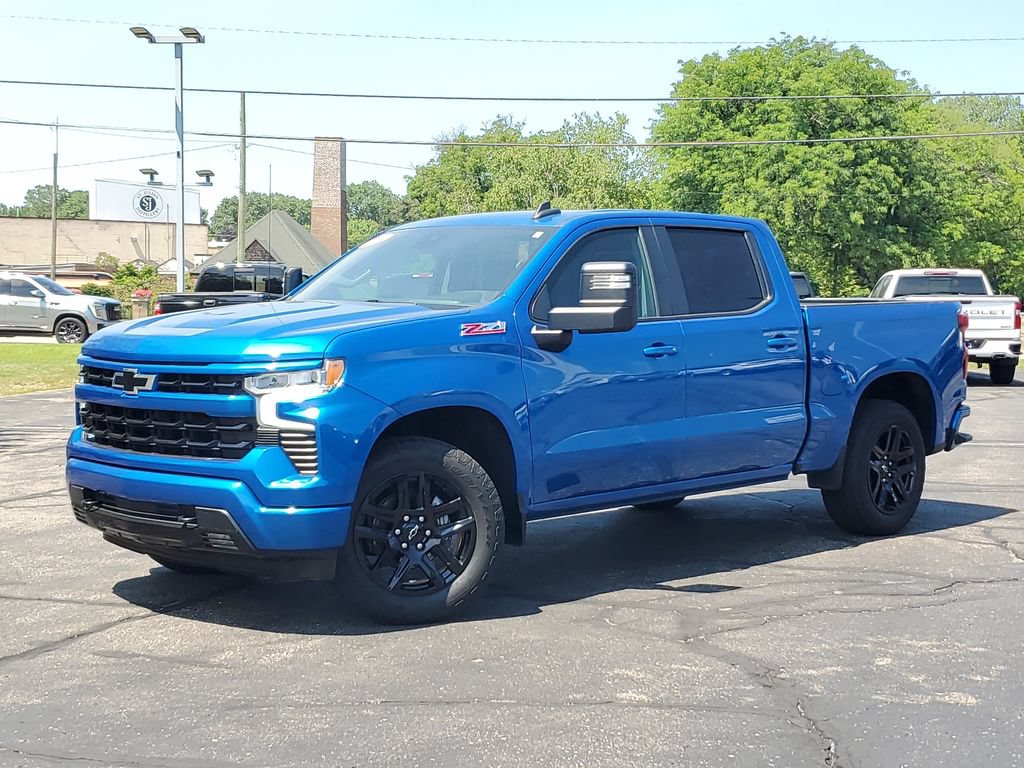 Used 2022 Chevrolet Silverado 1500 RST AWD/4WD image 29